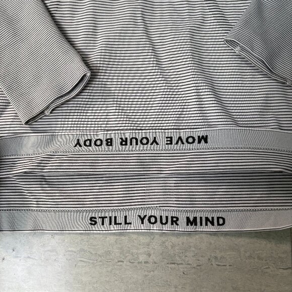 Lululemon Striped Swiftly Tech 2.0 Long Sleeve Shirt White Gray Size 8 - Picture 5 of 9